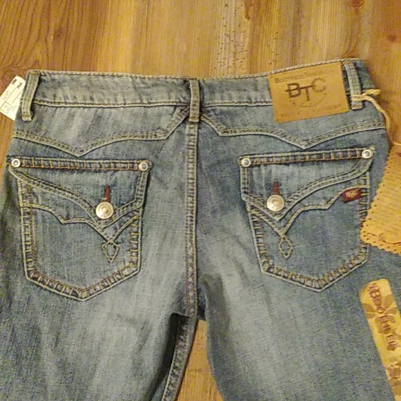 NWT REALLY COOL BOOTHEEL TRADING CO. BY SHERYL CROWE MEMPHIS JEANS. SZ 27/32 - Picture 2 of 12